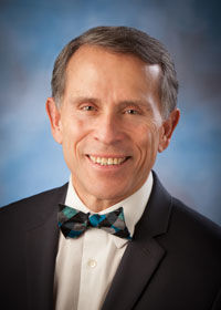 Bloomington Mayor Tari Renner